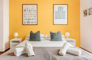 2 soverom, strykejern/-brett, wi-fi (inkludert) og sengetøy