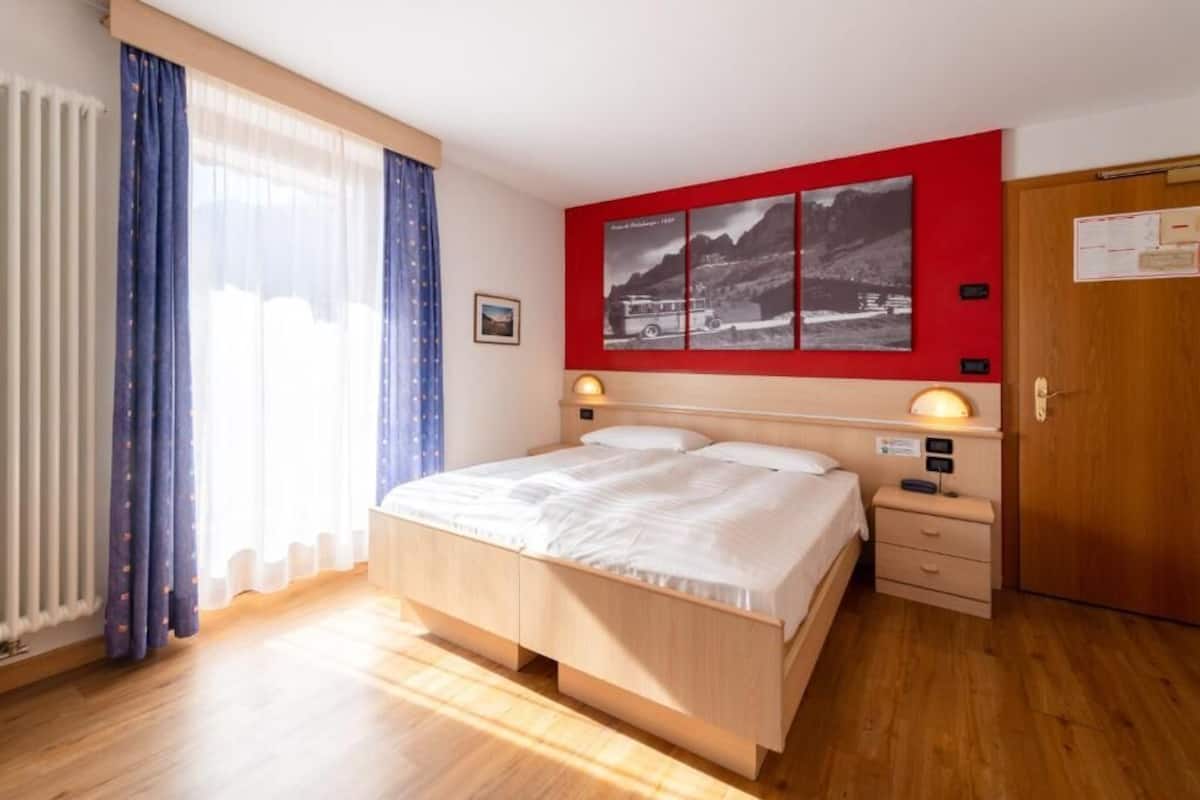 DOPPIA PANORAMICA ALPINA | 1 bedroom, premium bedding, down comforters, in-room safe
