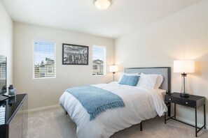4 bedrooms, desk, iron/ironing board, travel crib
