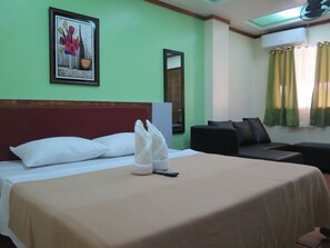 1 bedroom, in-room safe, free WiFi, bed sheets