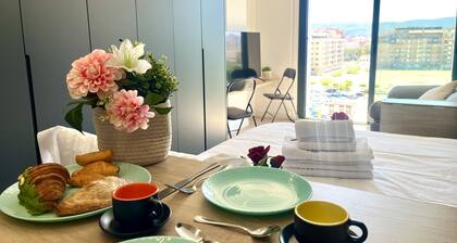 Madeira Home by Gloove