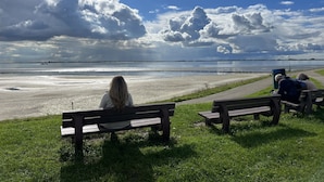 Property grounds - De Noordzee by Interhome (Scherpenisse)