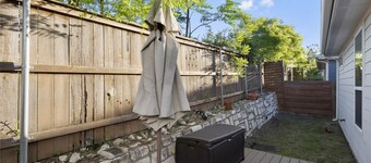 WeWelcome You to Austin Downtown Sleeps 10