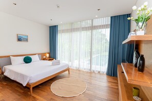 Luxury Villa | 5 bedrooms, premium bedding, blackout drapes, soundproofing