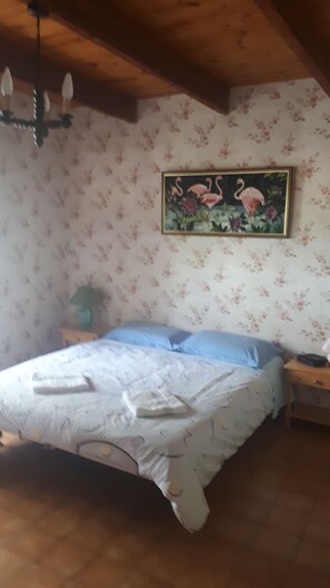 2 chambres, Wi-Fi gratuit, draps fournis