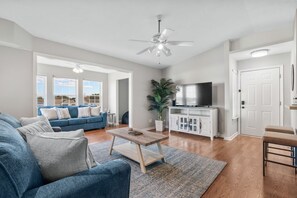 تلفزيون ذكي