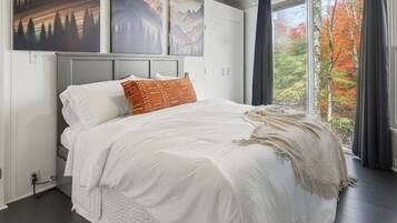 2 chambres, fer et planche à repasser, Wi-Fi gratuit, draps fournis