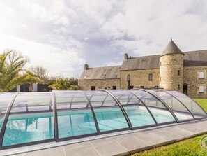 Bañera de hidromasaje exterior