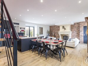 Interior - Cottage with Private Pool, Spa and Garden in Lessay (Lessay)