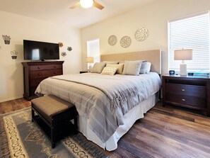 3 sovrum, strykjärn/strykbräda, gratis wi-fi och sängkläder