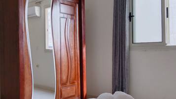 2 chambres, Wi-Fi gratuit, draps fournis