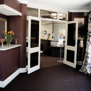 Reception - Mayfair Hotel (Bournemouth)