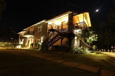 Yercaud Yellow Lake Resorrt and spa