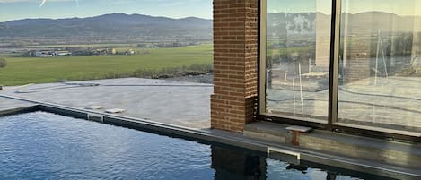 Indoor pool, outdoor pool