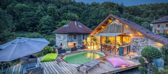 Le Chalet des Eaux Piscine