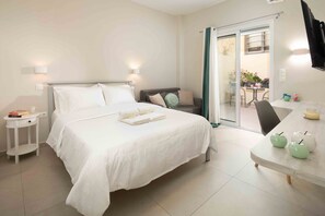 Comfort Apartment | 1 bedroom, desk, soundproofing, iron/ironing board - Yard Studio by Corfuescapes  (Corfu)