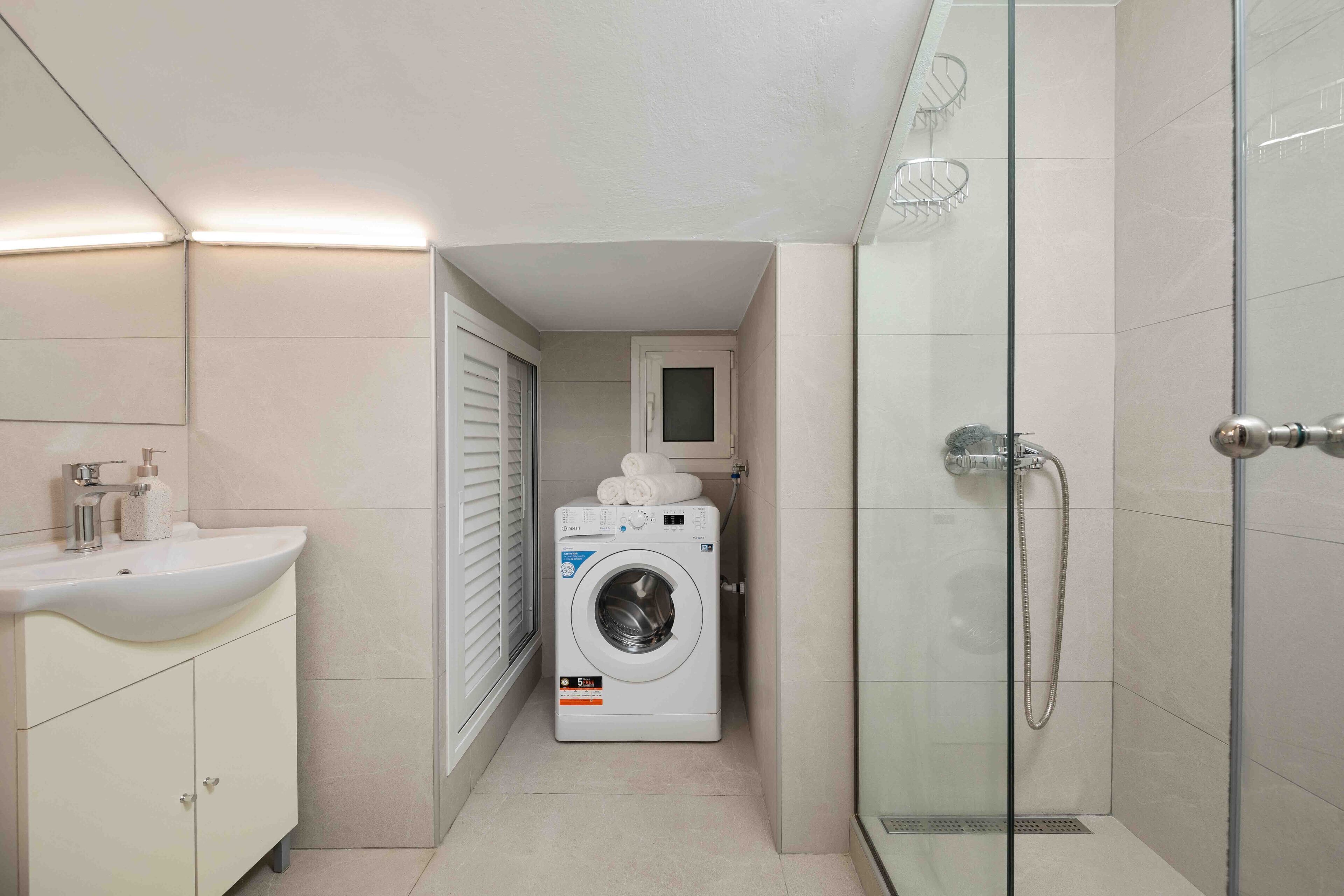 Comfort Apartment | Bathroom | Towels