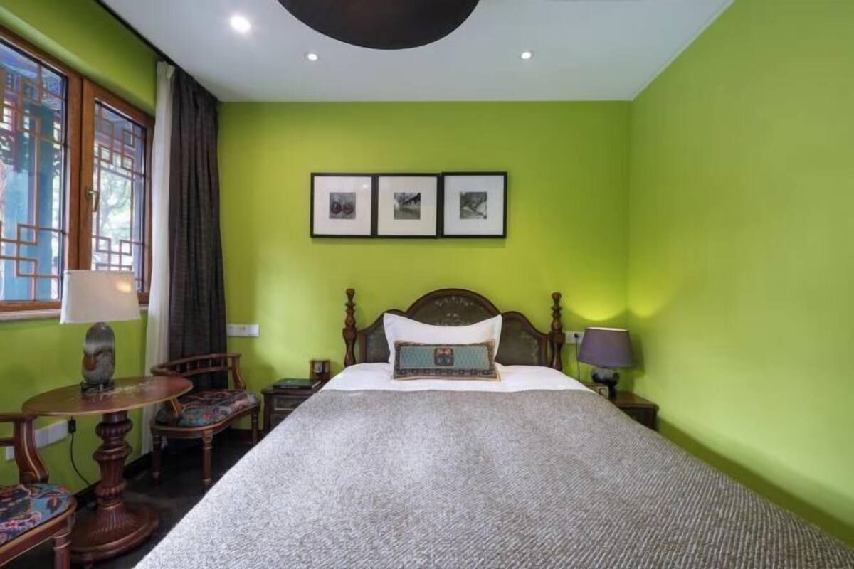1 quarto, roupas de cama premium, edredons de pluma