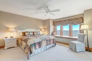 3 dormitorios, tabla de planchar con plancha, Internet y ropa de cama