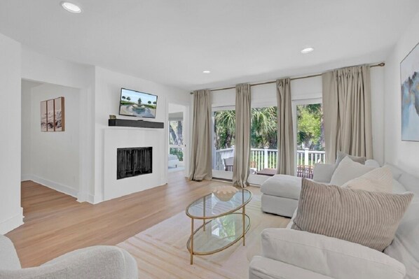 Televisión, tenis de mesa y impresora 