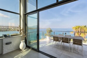 Dining - Villa Anton by Cura Villas Collection (Chorafakia)