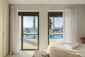 3 bedrooms, iron/ironing board, travel cot, WiFi - Villa Anton by Cura Villas Collection (Chorafakia)