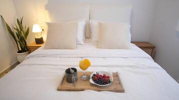 3 slaapkamers, een strijkplank/strijkijzer, wifi, beddengoed