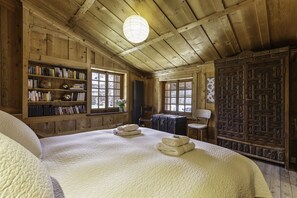 6 camere, ferro/asse da stiro, Wi-Fi gratuito, lenzuola