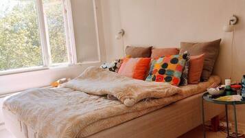 2 habitaciones, wifi gratis y ropa de cama