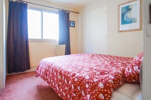 2 chambres, accès au Wi-Fi (inclus), literie fournie