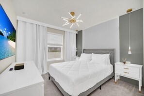 5 bedrooms, iron/ironing board, WiFi, bed sheets