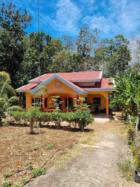 Exterior - It’s close to new resort, hospital, beaches, pools, falls, and cave! (Lazi)