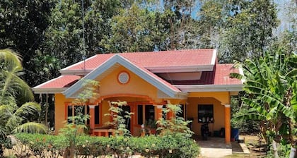 It’s close to new resort, hospital, beaches, pools, falls, and cave!