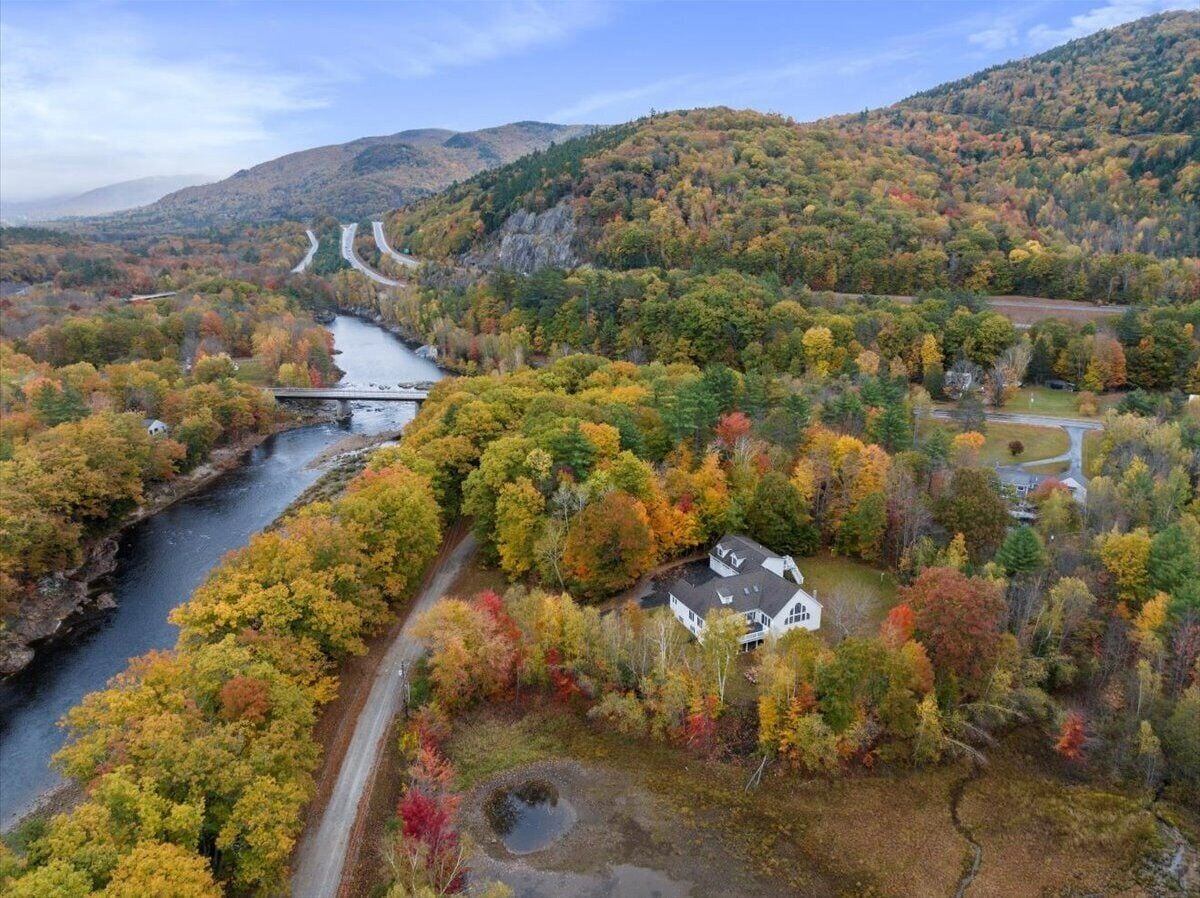 Wellriver and the Pemi in fall