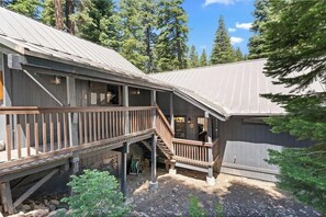 Exterior - Pet-Friendly Tahoe Stay + Gas Fireplace (Tahoe Vista)