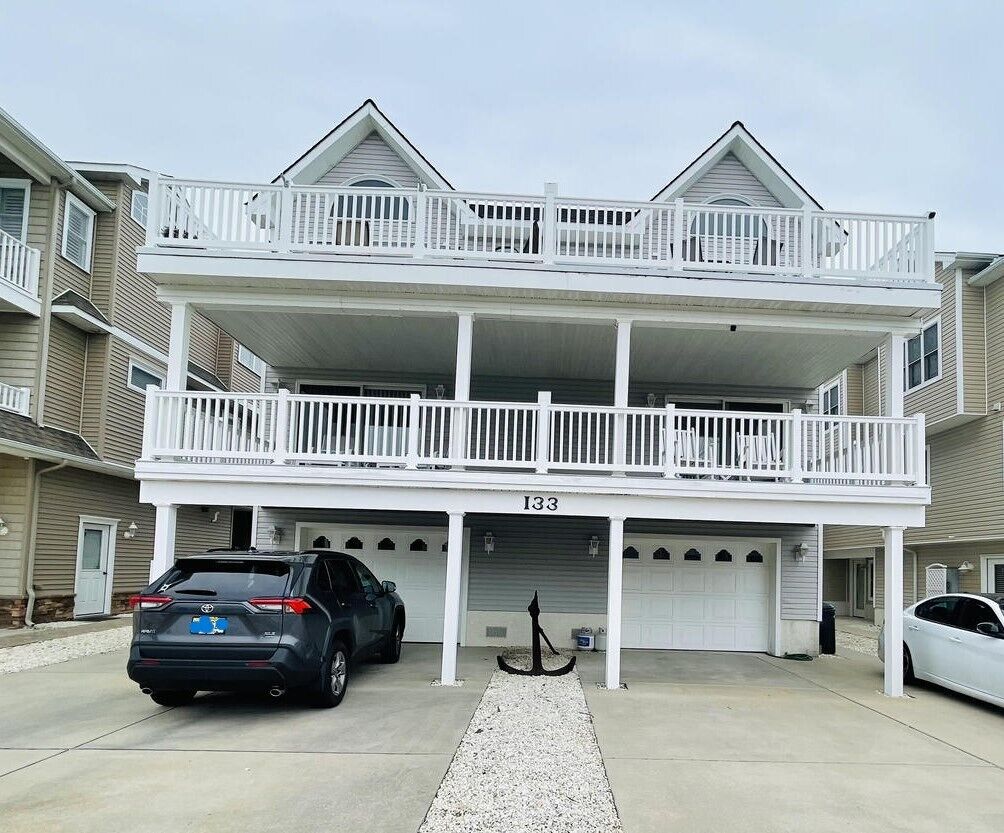 One Hundred Block in Southend of Sea Isle Sleeps 8