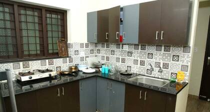 Green villa residency located in ponekkara edapally,1km from lulumall