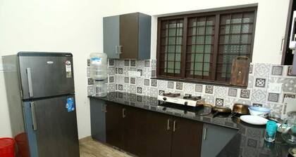 Green villa residency located in ponekkara edapally,1km from lulumall