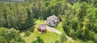 Serene 4-BR Retreat 11-min to Okemo