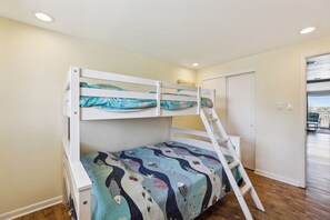 2 bedrooms
