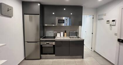 Cozy 1BR w/ rooftop terrace in the city centre