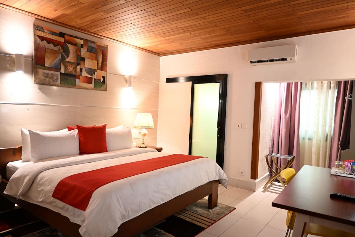 Deluxe Double Room, City View