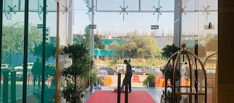 The Maple Hotel-Bhopal