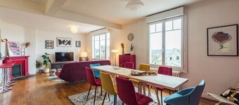 Large friendly house - sleeps 10