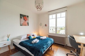 5 slaapkamers, internet, beddengoed
