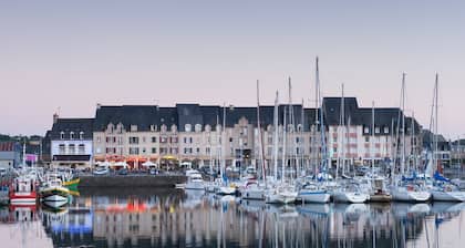 Beautiful 2-room in the heart of the city, Paimpol