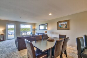Interior - 1027 - Let the Currents Guide You (Westport)