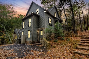 View from the Canoe is a 4 bedroom home...