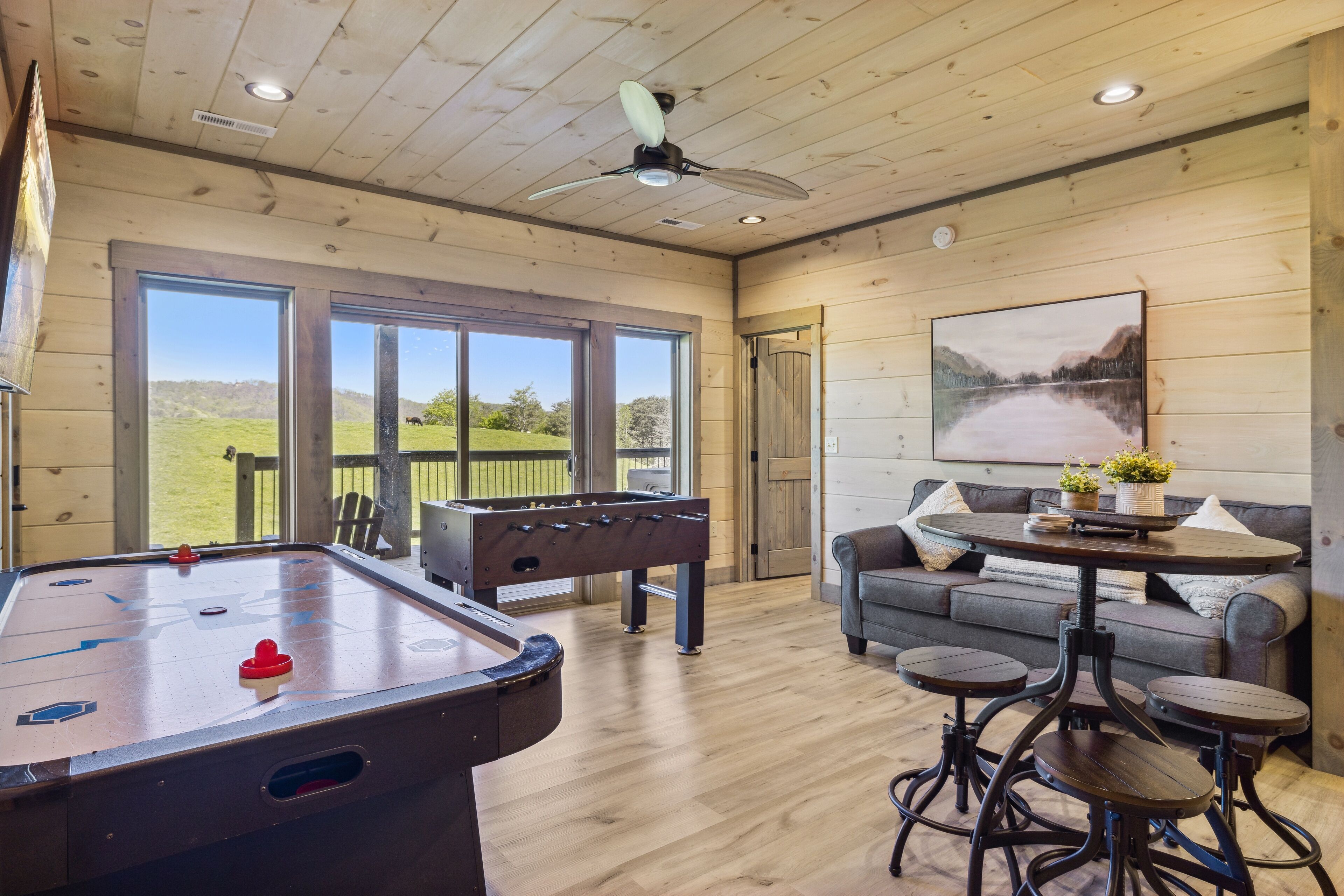 Cabin, 4 Bedrooms | Game room