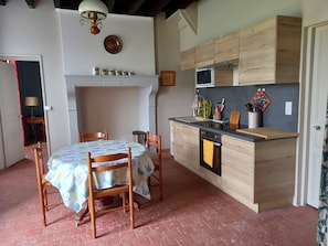 Private kitchen